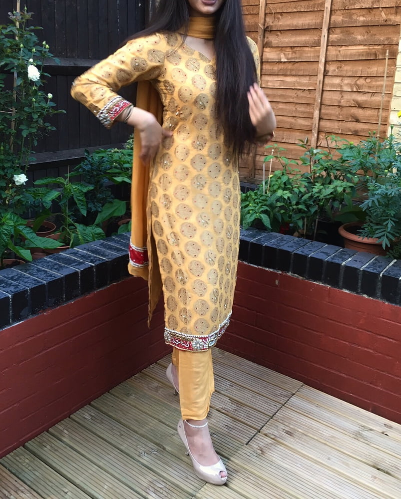 Sexy Paki Schlampen
 #92876536