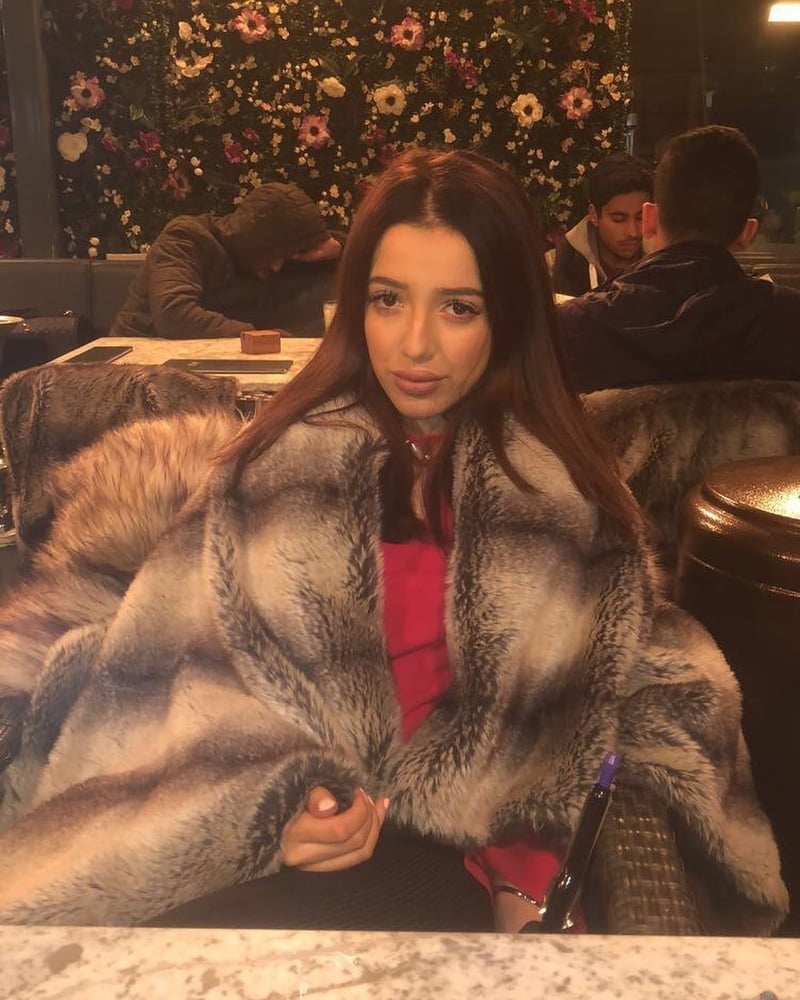 Sexy Paki Schlampen
 #92876560