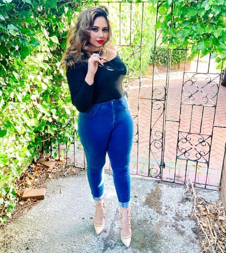 Sexy Paki Schlampen
 #92876617