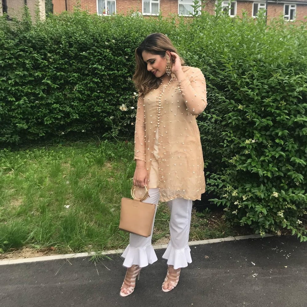 Sexy Paki Schlampen
 #92876627