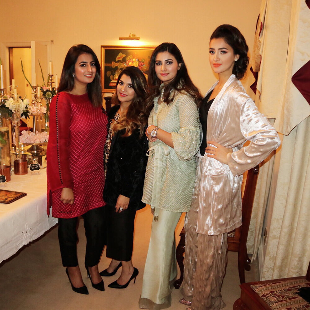 Sexy Paki Schlampen
 #92876671