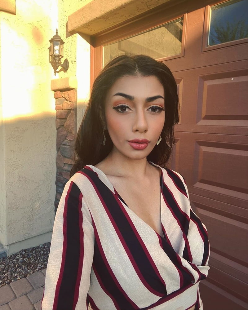 Sexy Paki Schlampen
 #92876700