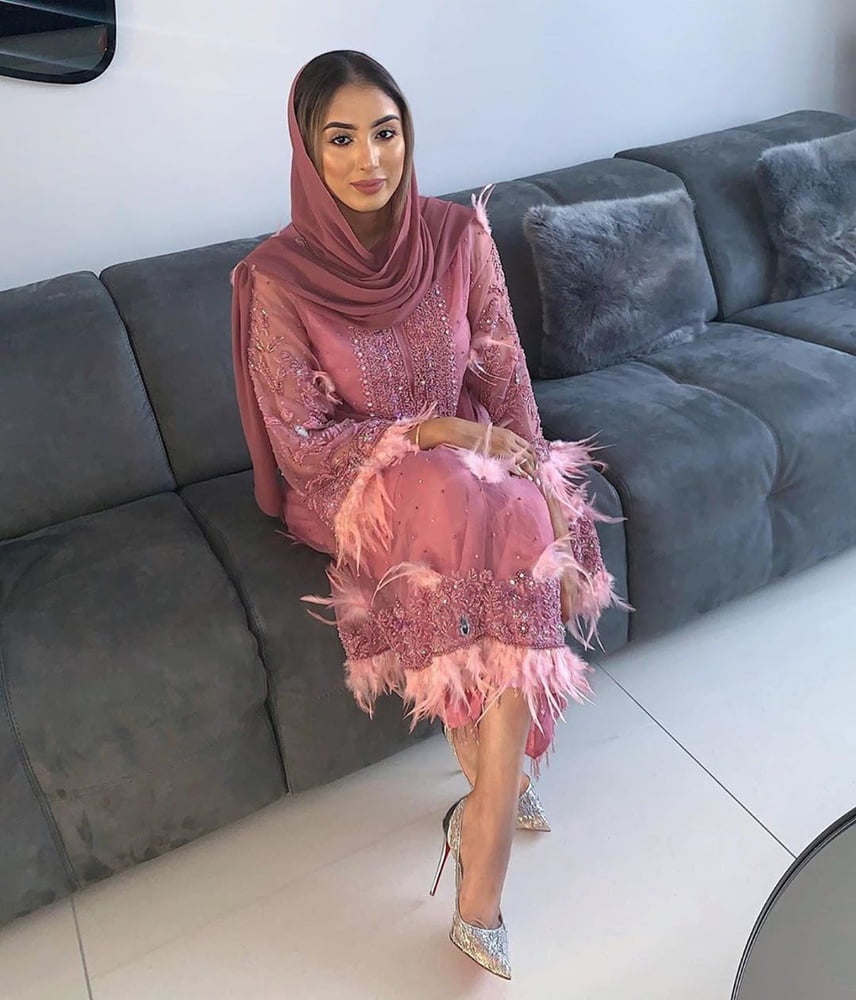 Sexy Paki Schlampen
 #92876712