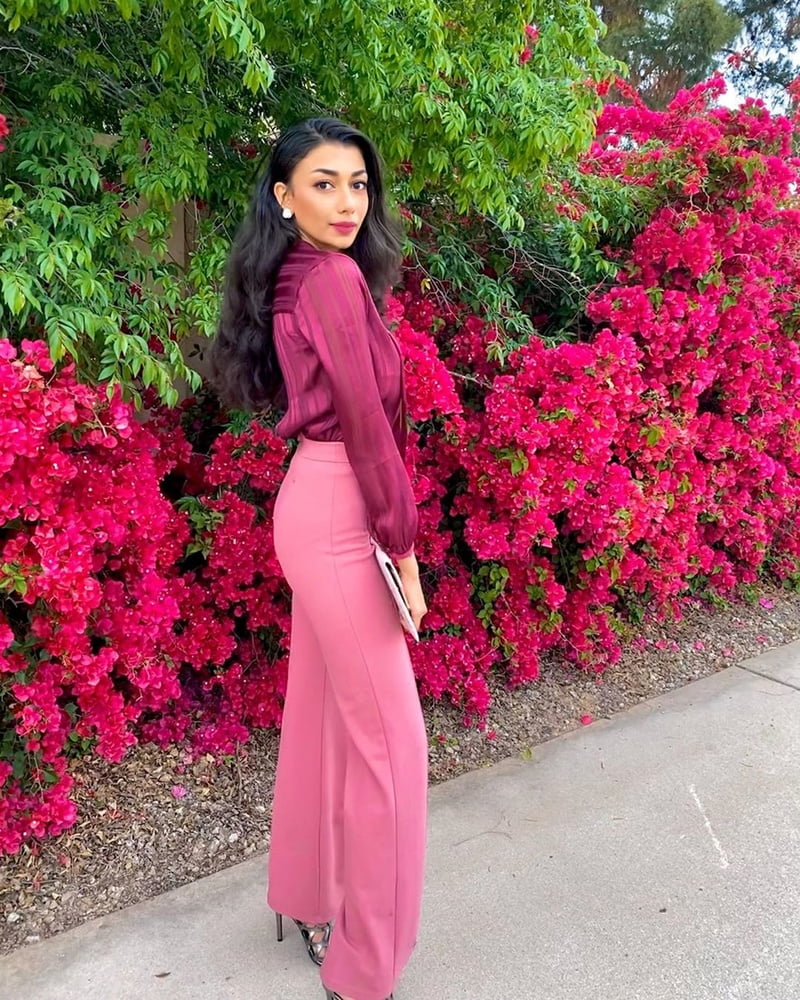 Sexy Paki Schlampen
 #92876716