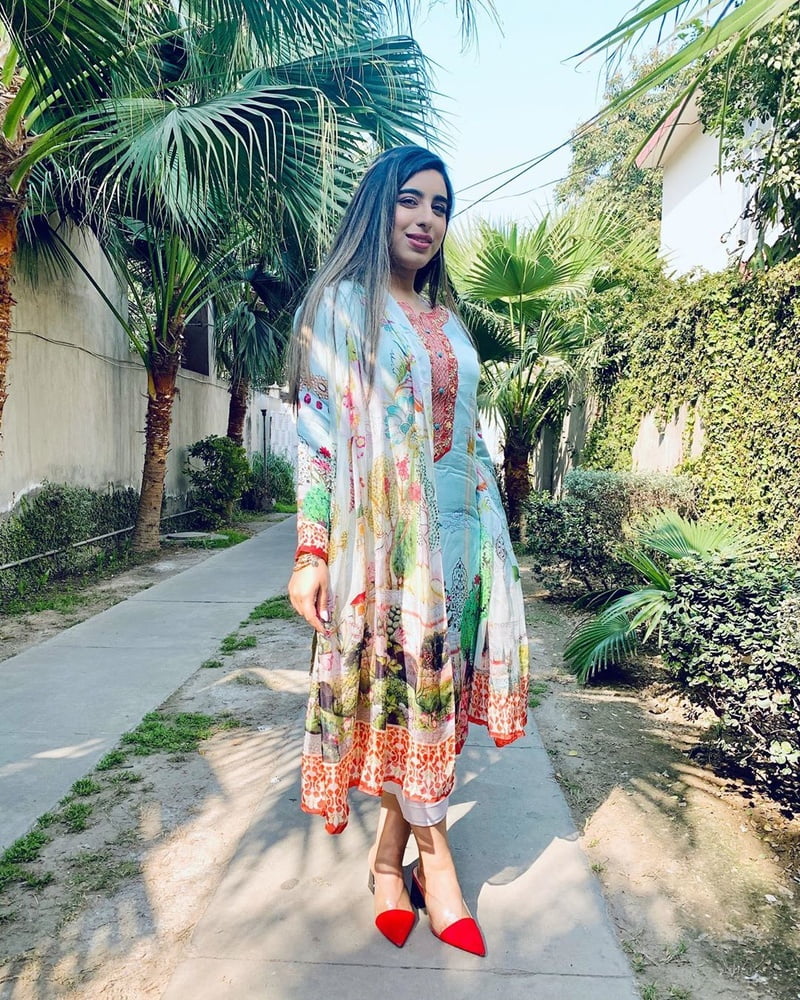 Sexy Paki Schlampen
 #92876748