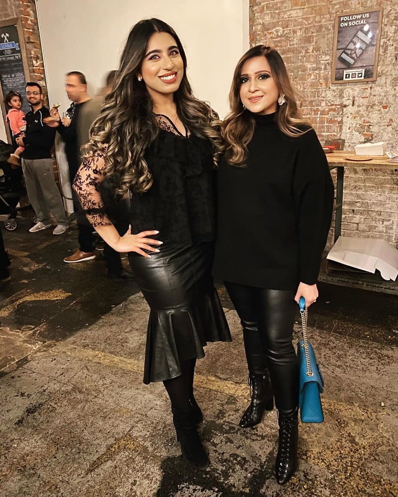 Sexy Paki Schlampen
 #92876755