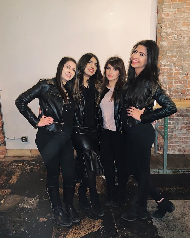 Sexy Paki Schlampen
 #92876759