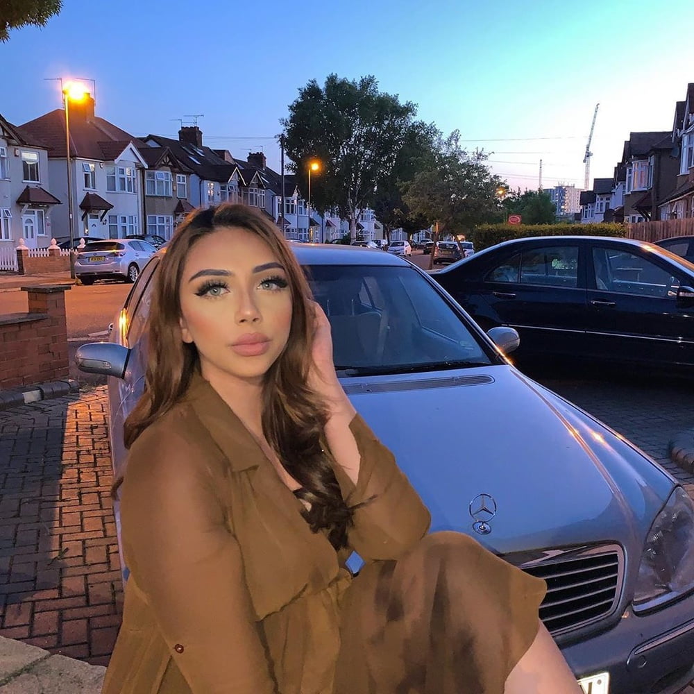 Sexy Paki Schlampen
 #92876774