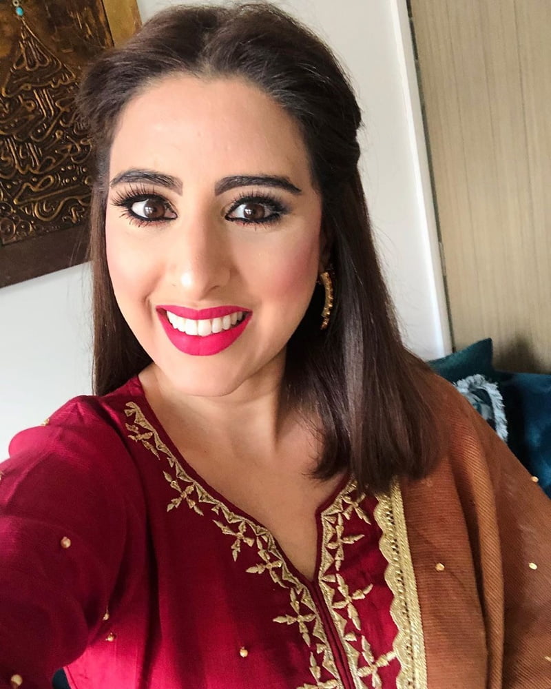 Sexy Paki Schlampen
 #92876842