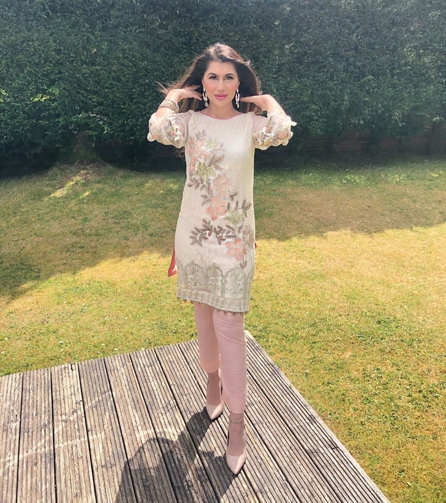 Sexy Paki Schlampen
 #92876844