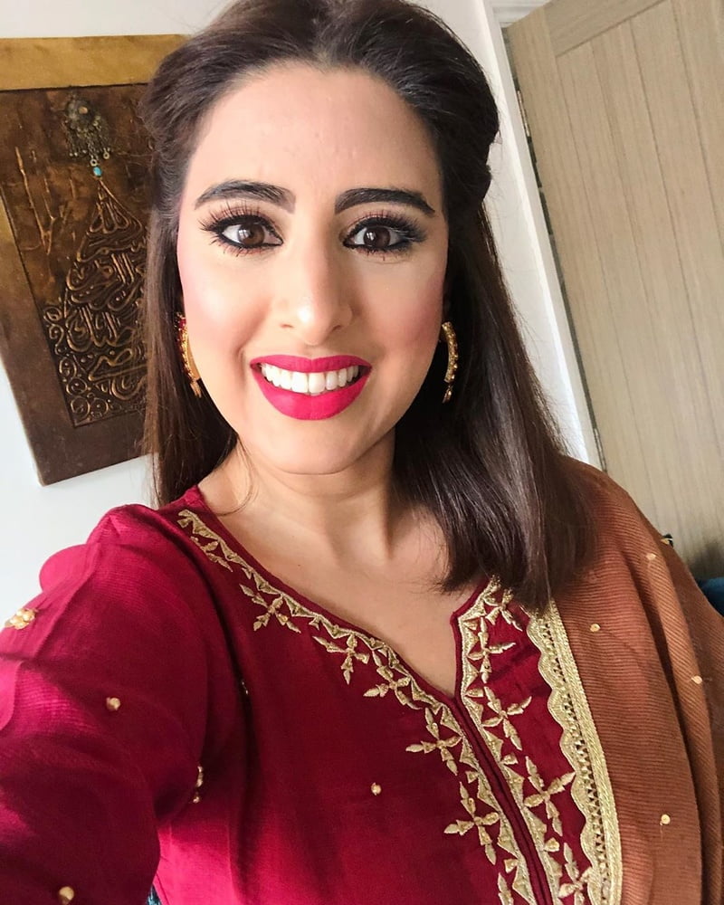 Sexy Paki Schlampen
 #92876846