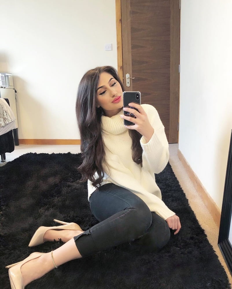 Sexy Paki Schlampen
 #92876848