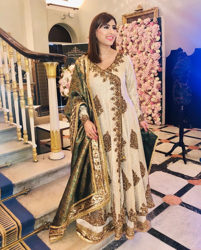 Sexy Paki Schlampen
 #92876860