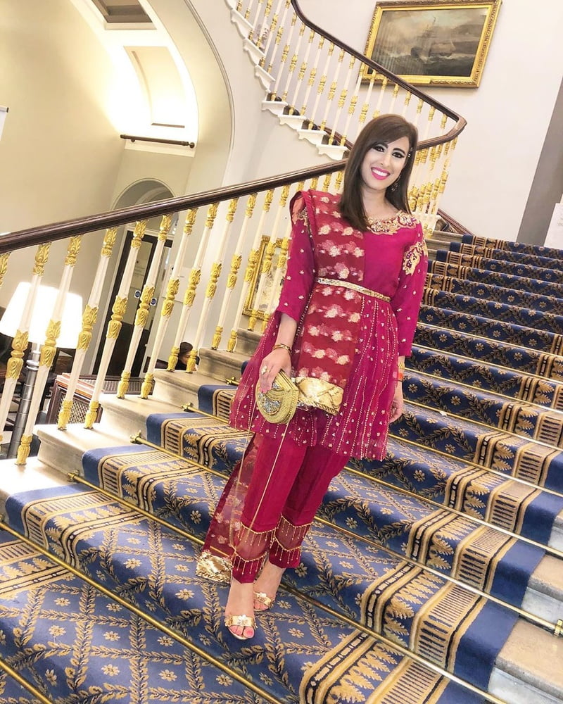 Sexy Paki Schlampen
 #92876909