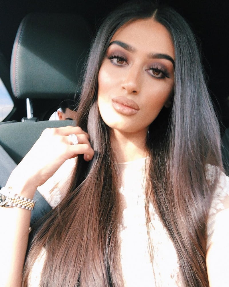 Sexy Paki Schlampen
 #92876931