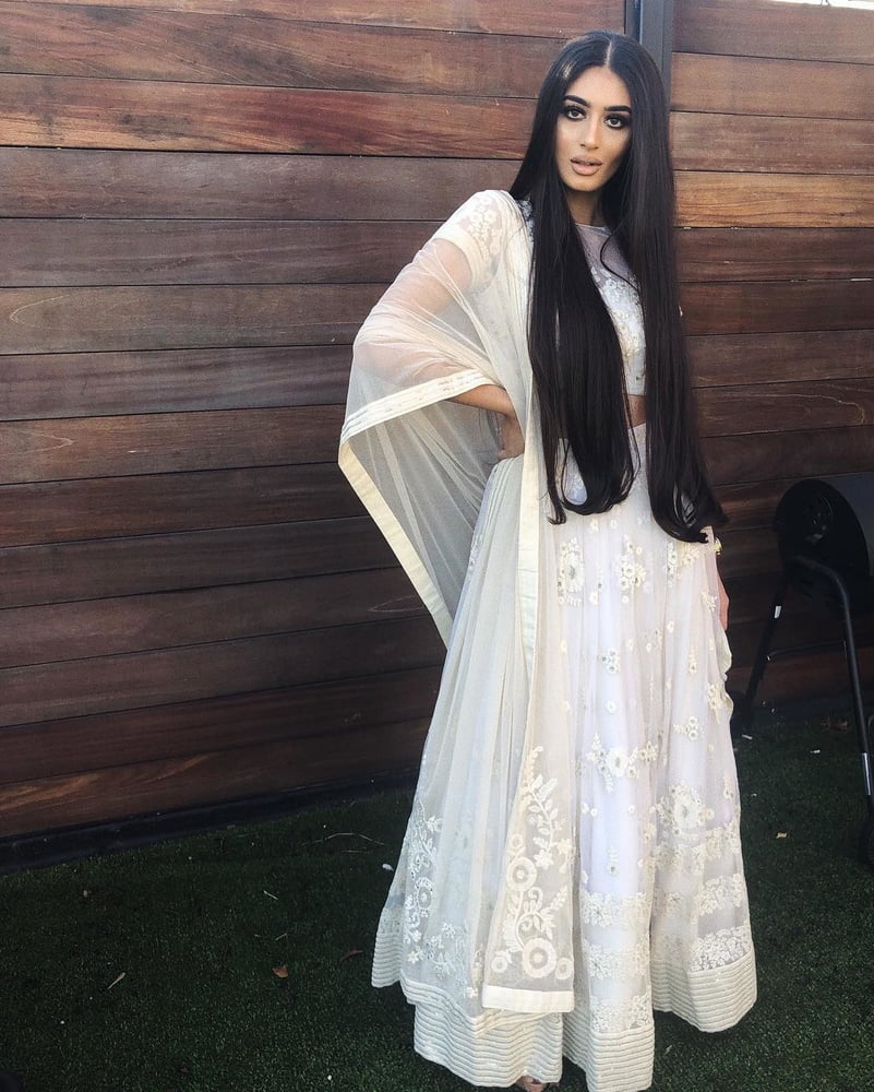 Sexy Paki Schlampen
 #92876958