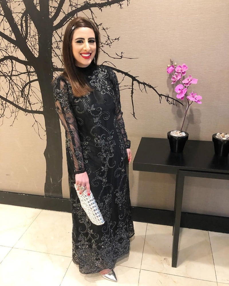 Sexy Paki Schlampen
 #92876971