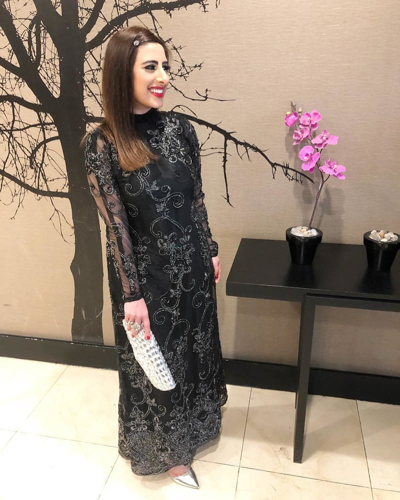 Sexy Paki Schlampen
 #92876974