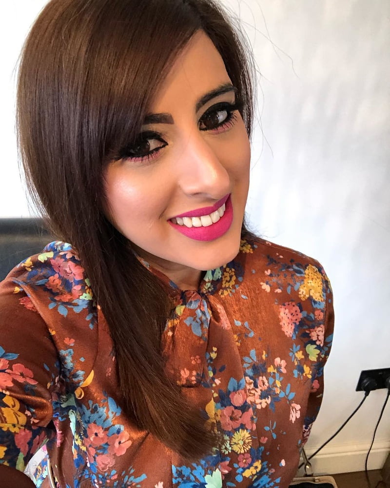 Sexy Paki Schlampen
 #92876981