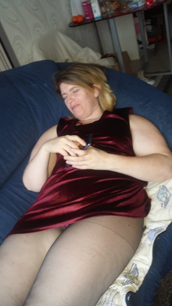 FRENCH MILF HAIRY WHORE FROM HAUTE SAVOIE LAURA 34 Y #81629608