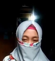 Indonesian jilbab cadar niqab "chandra"
 #100909708