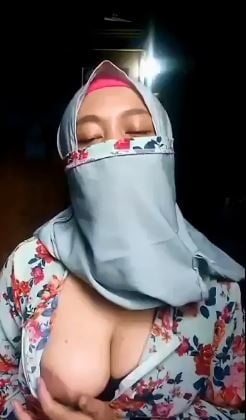 Indonesian jilbab cadar niqab "chandra"
 #100909723