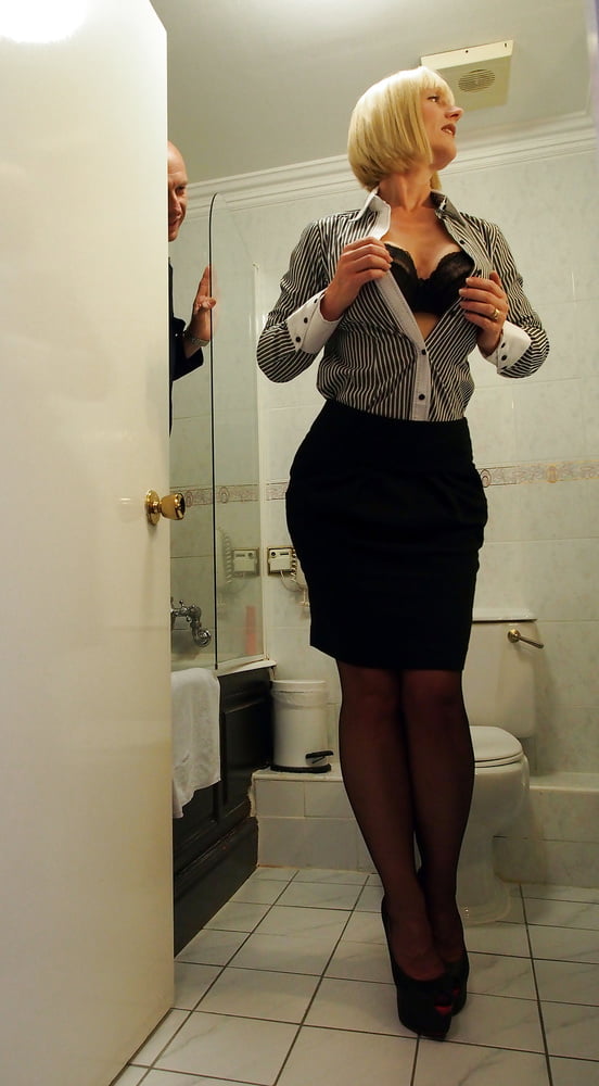 Milf y lencería una combinación perfecta
 #95403417