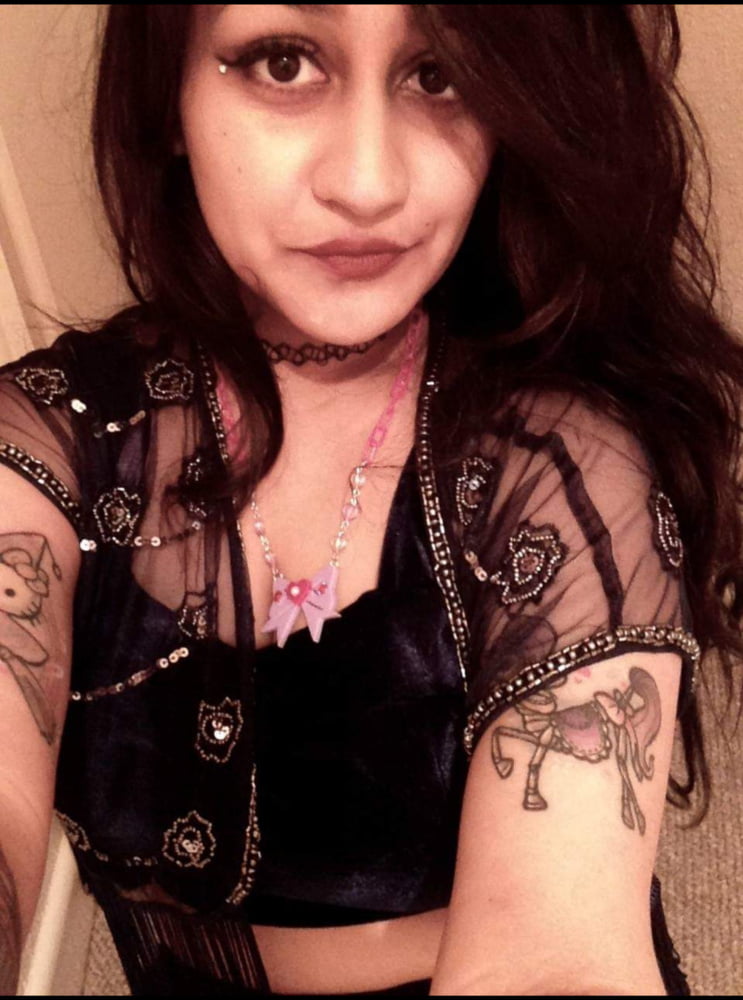 Sexy Alt Paki Girl with drag makeup fetish - Comment 4 more #87673293