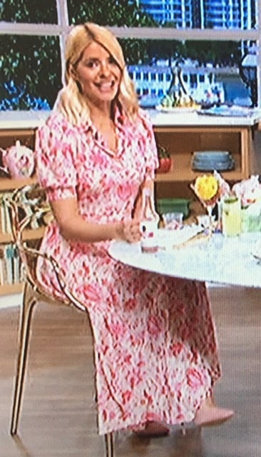 Feet and Heel Fetish- Holly Willoughby #90290279
