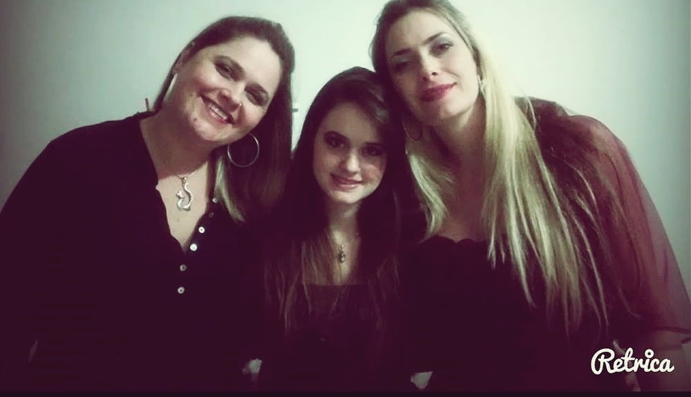 Reposting Smiles and Spreads! #103270189