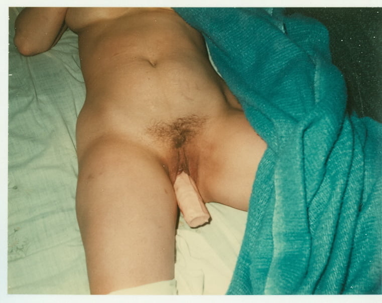 Gerry tomando el consolador
 #99152882