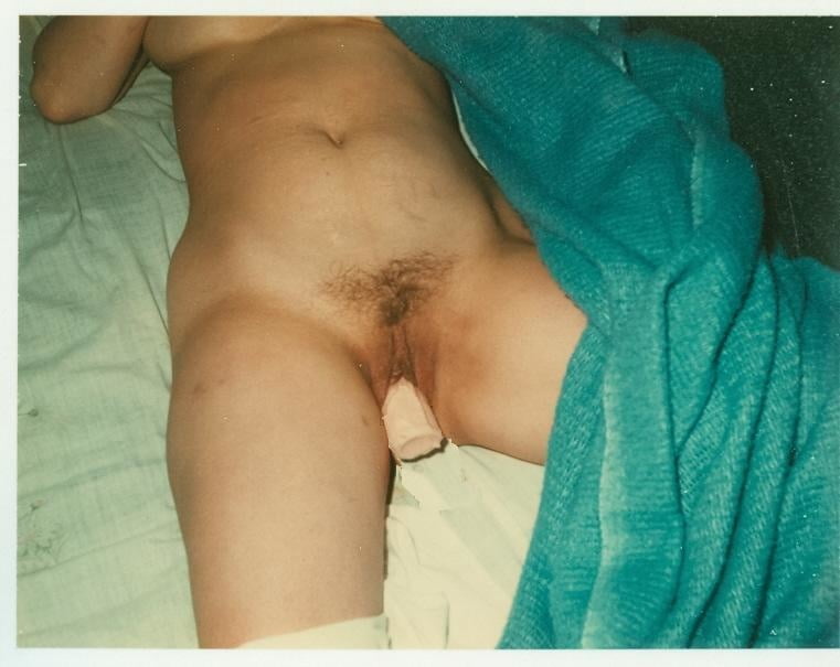 Gerry tomando el consolador
 #99152885