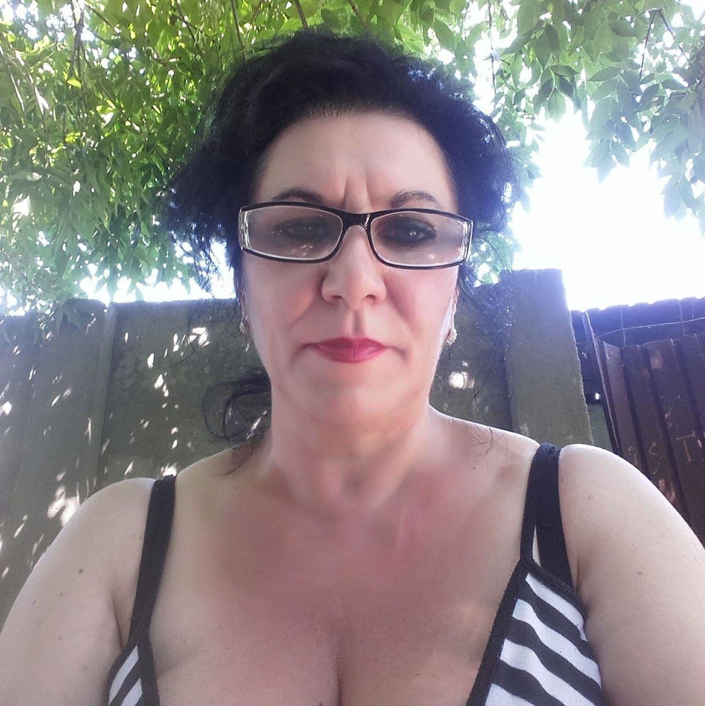 Facebook milfs #99915931