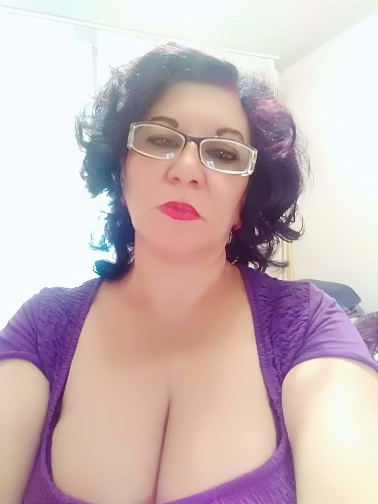 Facebook milfs
 #99915965