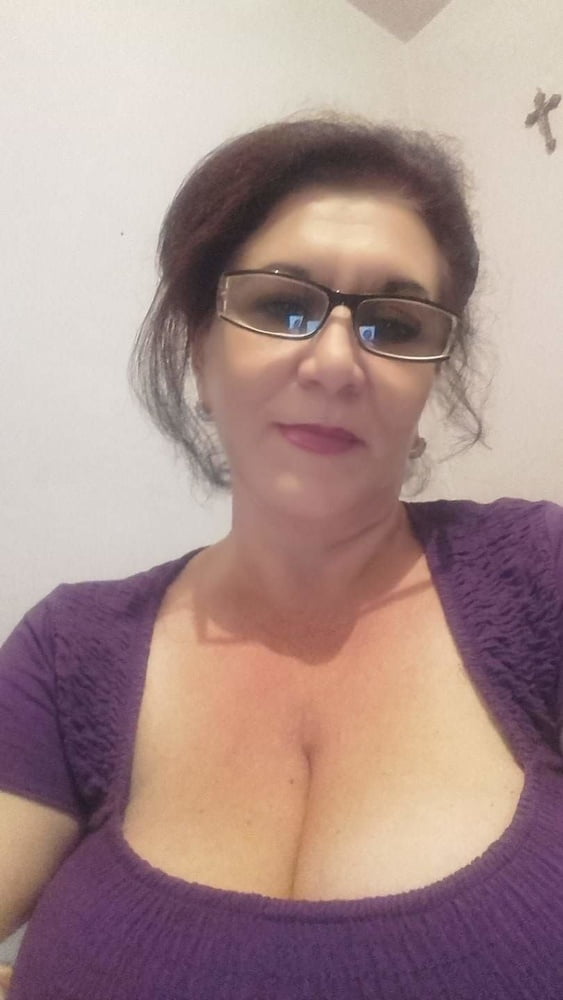 Facebook milfs #99915975