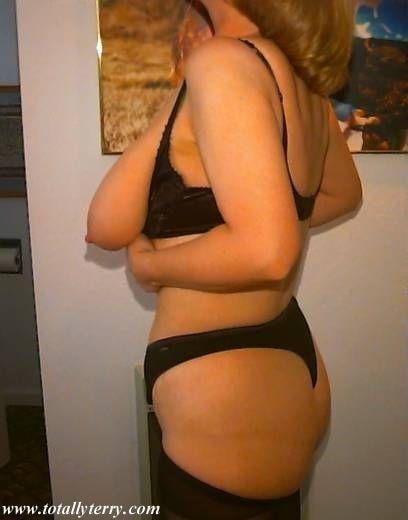 Gut aussehende Mutter wan't u
 #99808293