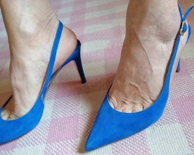 High heels fuß fetisch schuhe
 #105777369