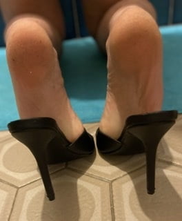High heels fuß fetisch schuhe
 #105778281