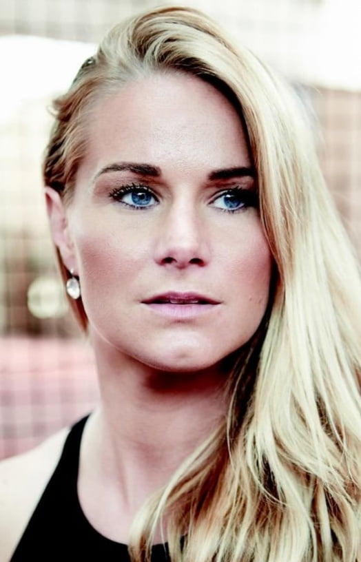 Amandine henry
 #90671592