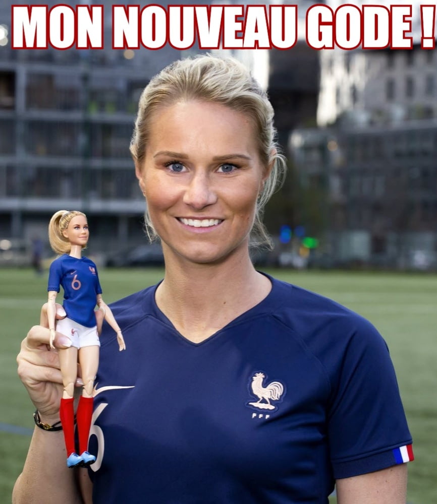 AMANDINE HENRY #90671774