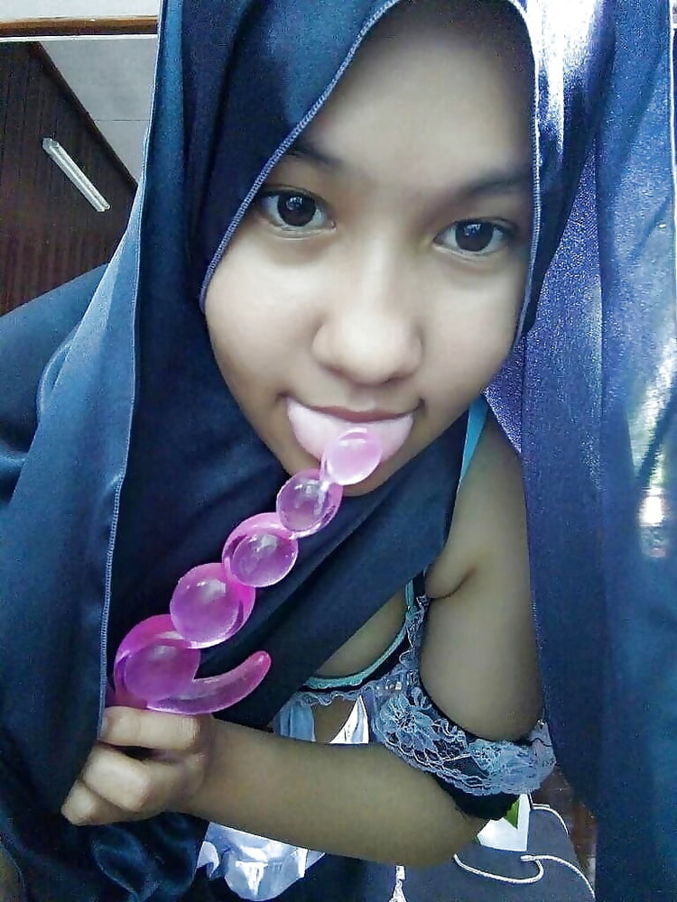 Malaysian Hijaber Girl 1 #99860839