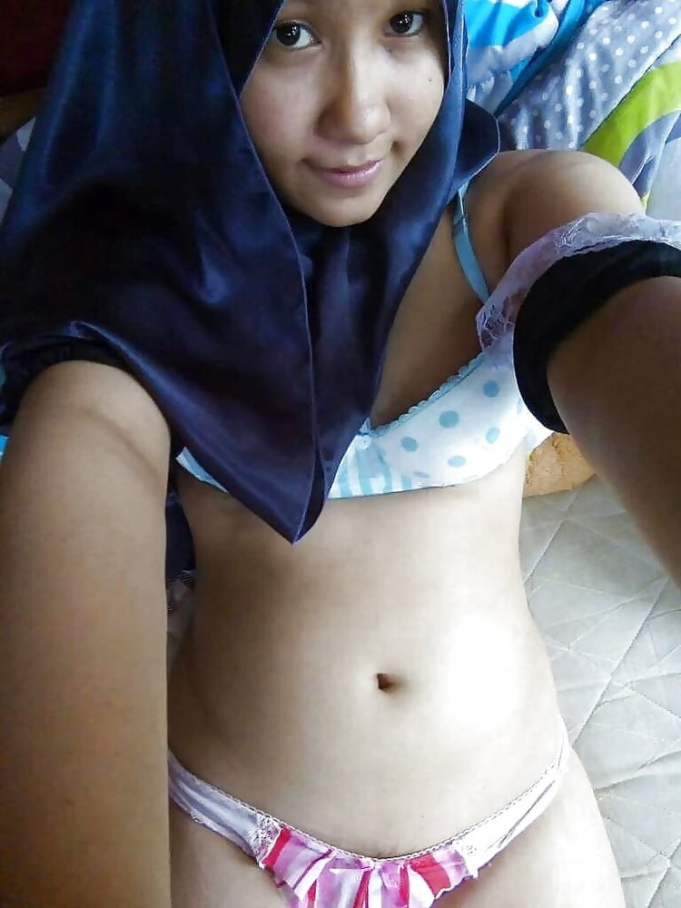 Malaysian Hijaber Girl 1 #99860861