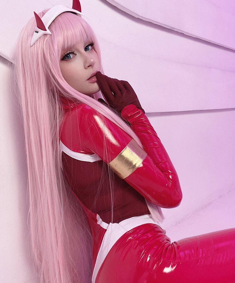 Mk_Ays desnuda #108487315