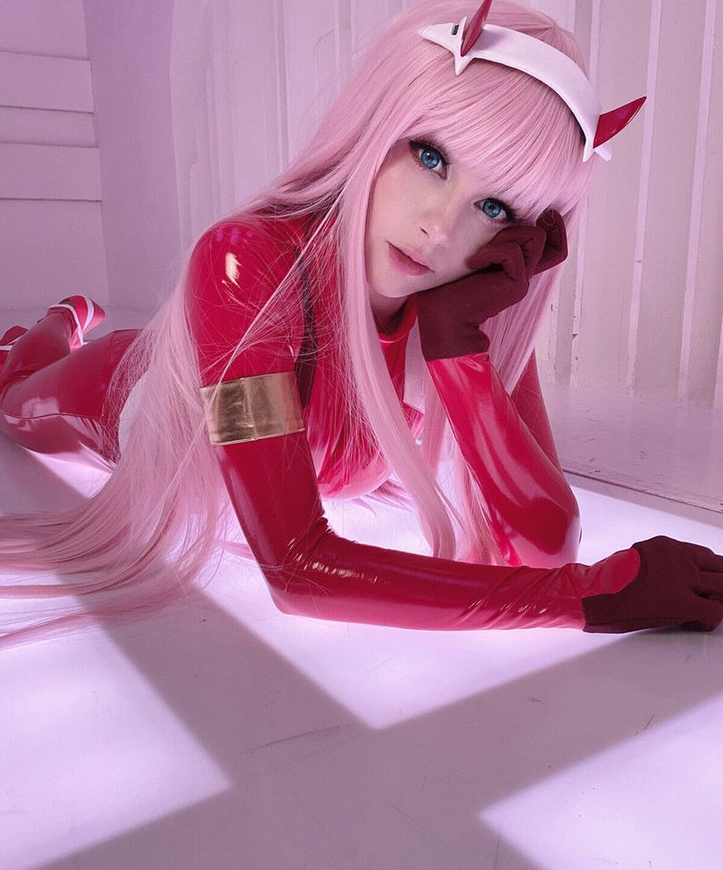 Mk_Ays desnuda #108487324