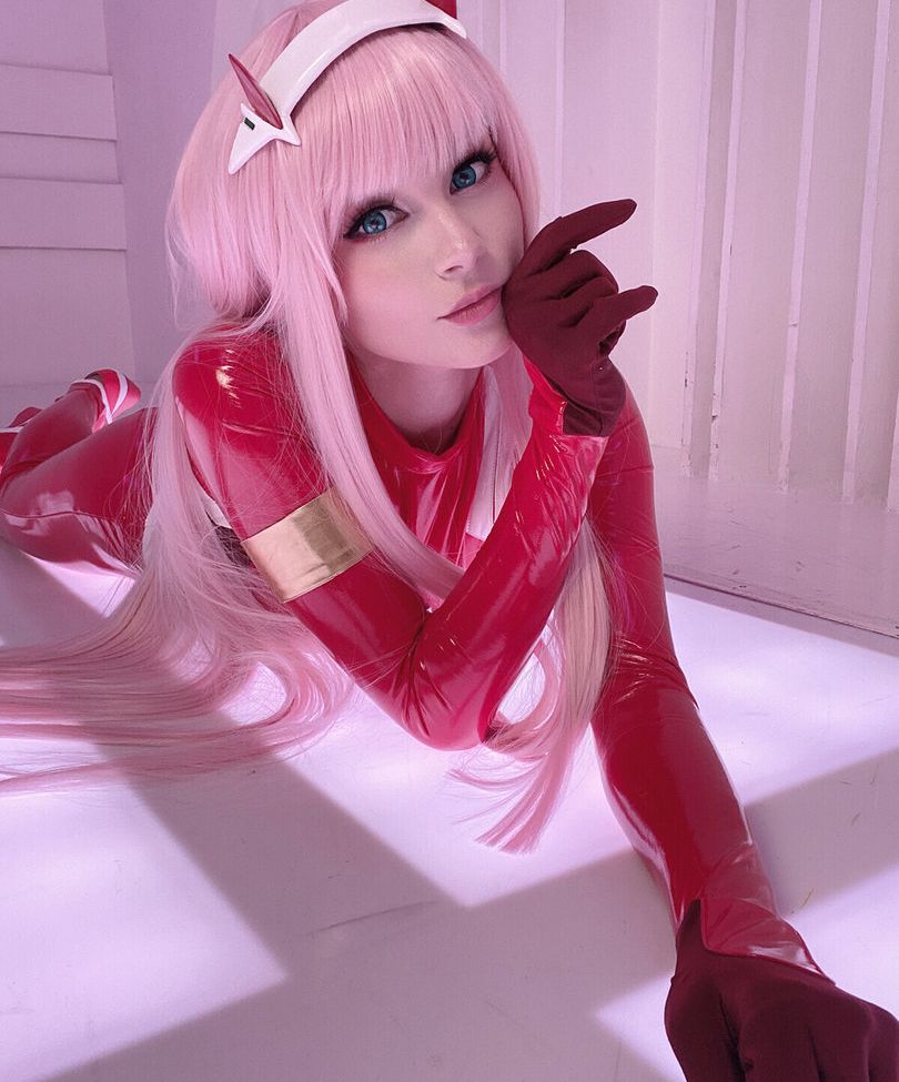 Mk_Ays desnuda #108487325