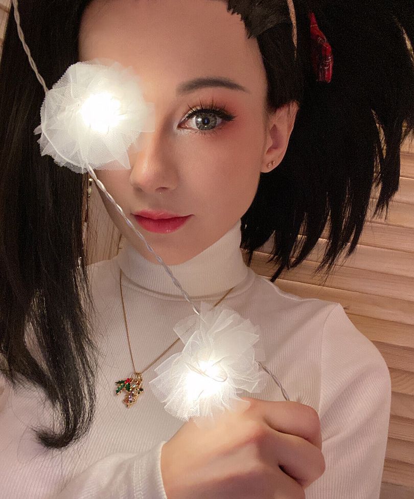 Mk_Ays desnuda #108487383