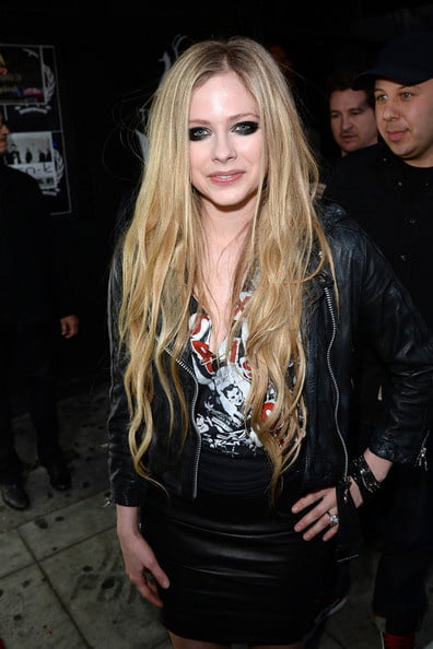 Avril #102402746