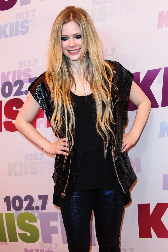 Avril
 #102402889