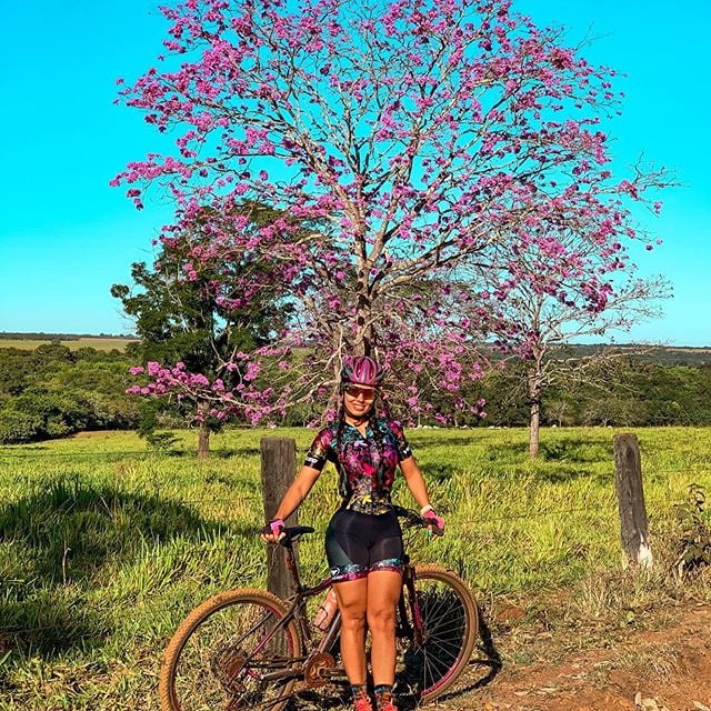 Aghata Inacio a gata da bike #91985328