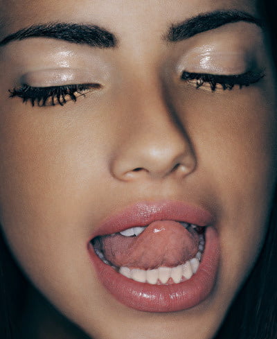 ADRIANA LIMA #94095512